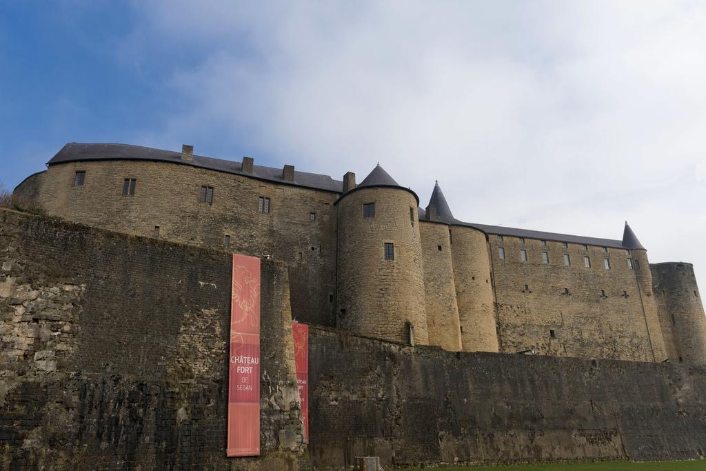 Hôtel Le Château Fort de Sedan, Sedan – Updated 2024 Prices